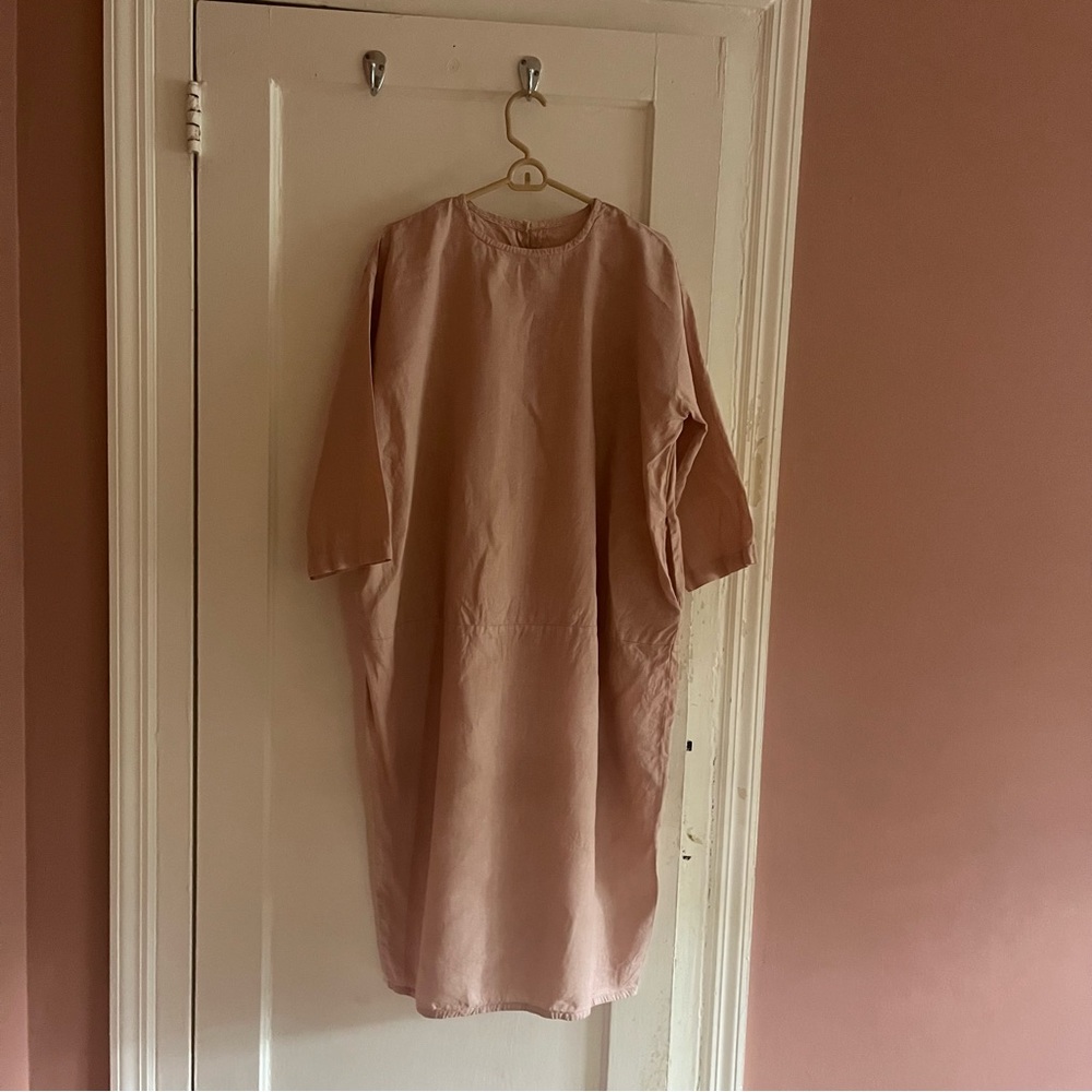 Black crane bud dress rose pink